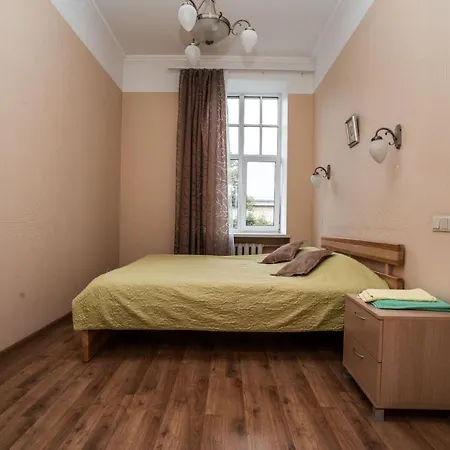 Lacplesa Central Apartment *
