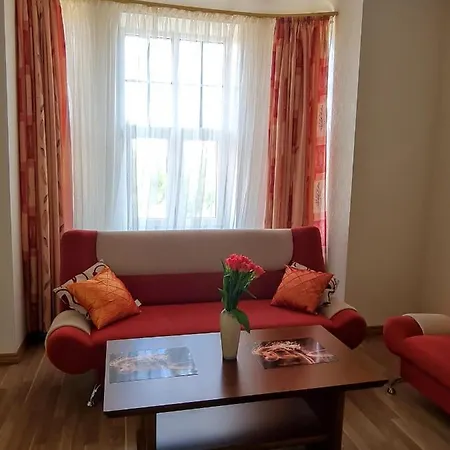 Апартаменти Lacplesa Рига