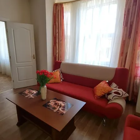 Lacplesa Central Apartment