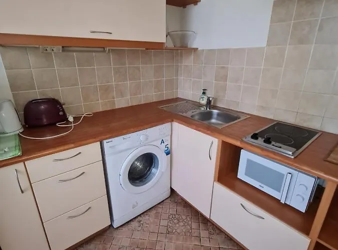 Lacplesa Апартаменти Рига